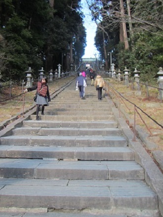 神社１４表石段.jpg