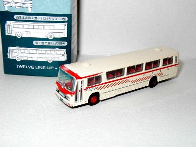 tomytecbus813rkeioteito01.jpg