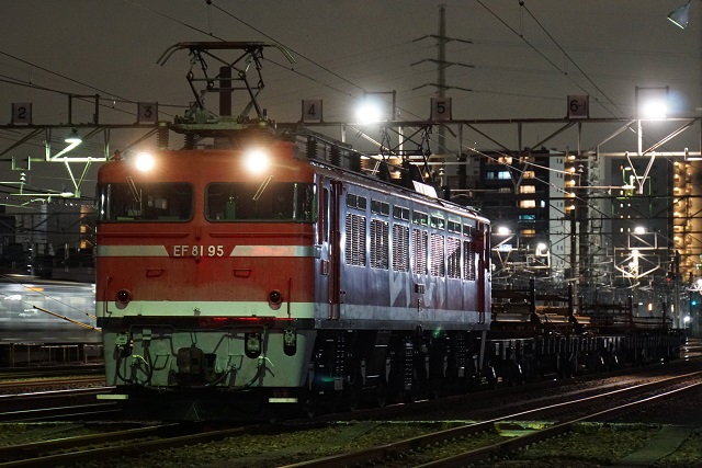 EF66 30牽引 貨物 & EF81 95牽引 品川チキ工臨7