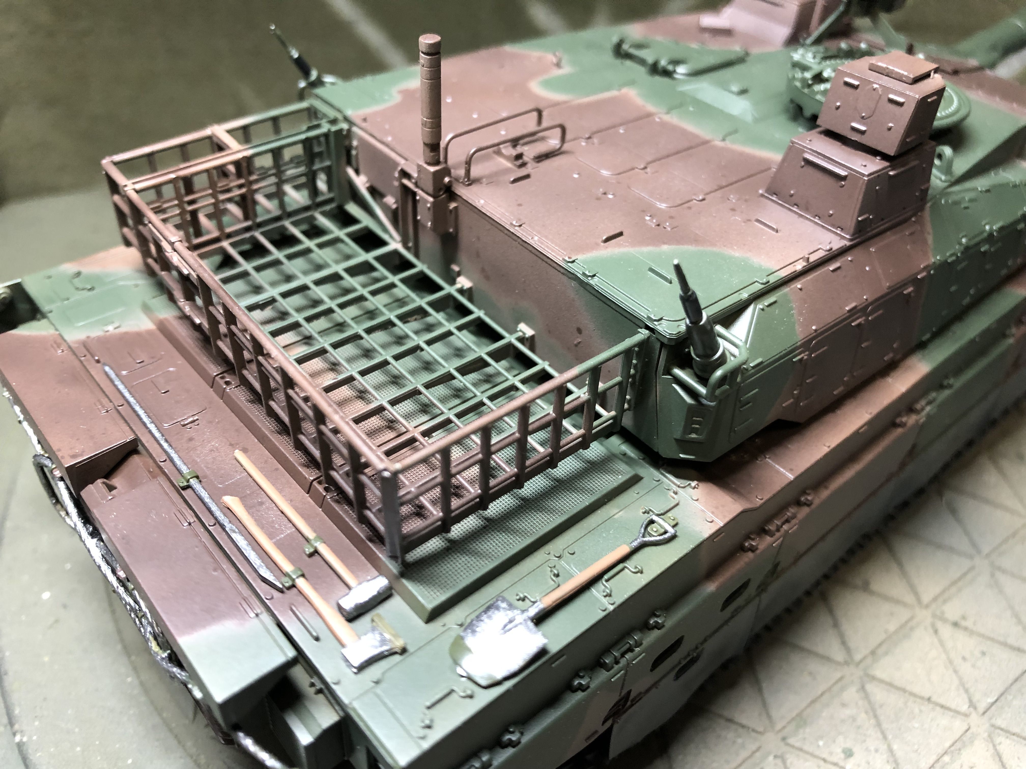 タミヤ1/35 陸上自衛隊 10式戦車 その4 | Kikyou2016のブログ タミヤ1/35 陸上自衛隊 10式戦車 その4 | Kikyou2016のブログ