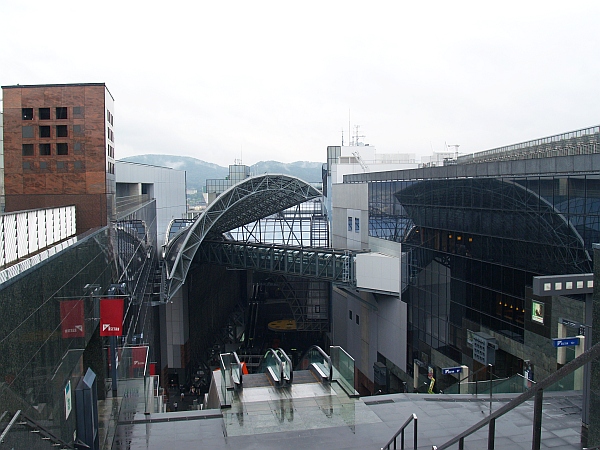 10.17京都駅と法善寺横町3.JPG