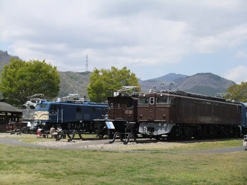 EF58  鉄道文化村　天賞堂　カトー　トミックス　
