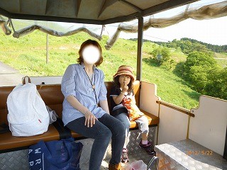 044.jpg