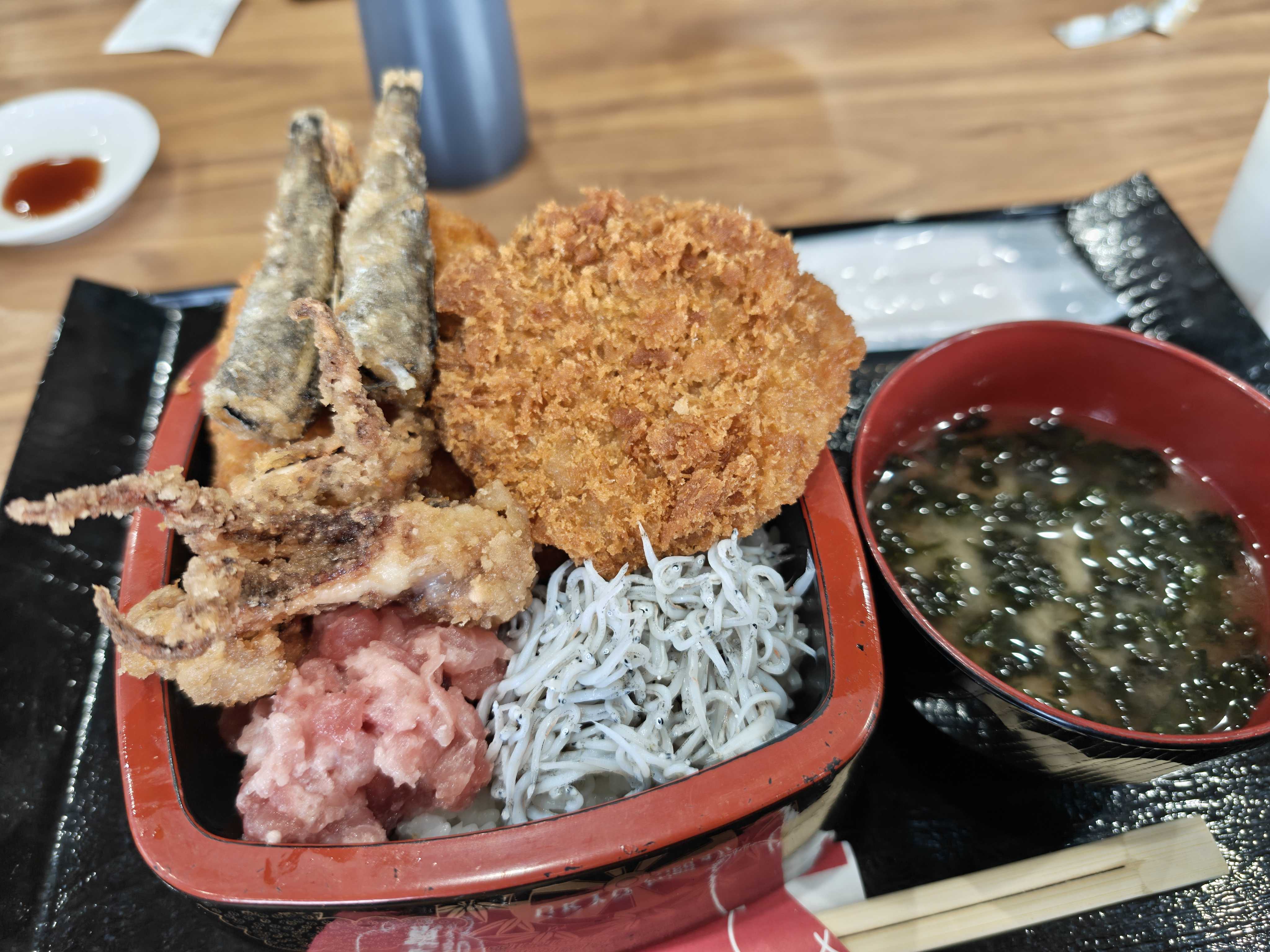 いわきららみゅう あじフライの右京　ランチ　道の駅重