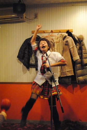 mikakosan-AKB.jpg