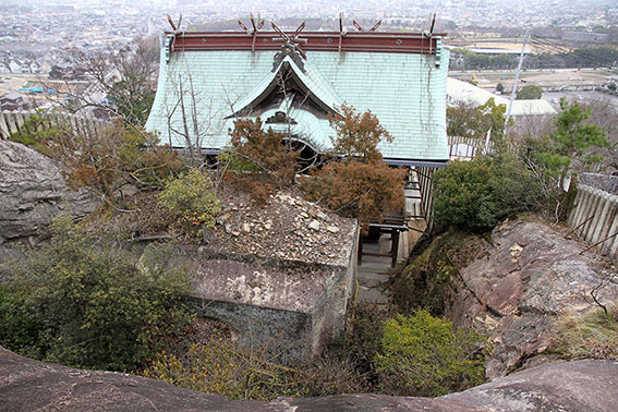 生石神社の「磐座」-02♪