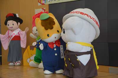 ぐんまちゃんお誕生日会１５.jpg