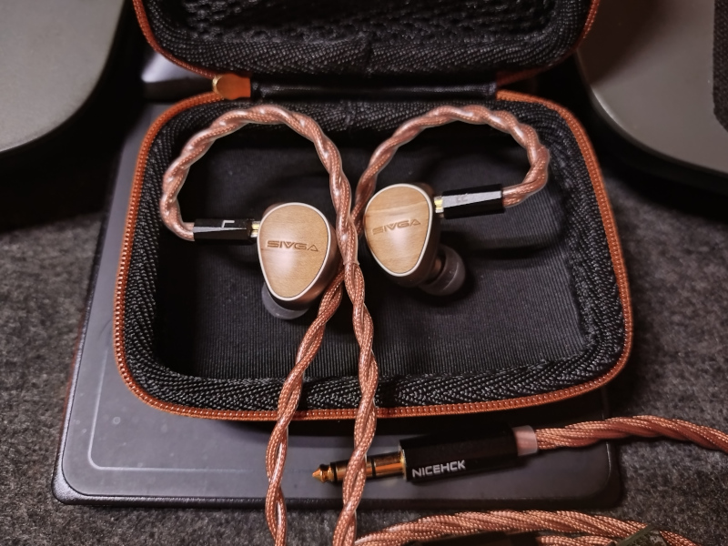 生真面目・・『SIVGA Que(鵲)』 | VTR1000F & Speedmaster & DUCATI