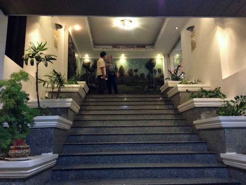 hotel02.jpg