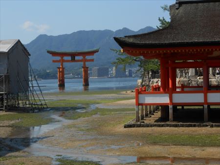 厳島神社