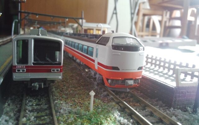 保障できる】 KATO 6両セット 485系［日光・きぬがわ］タイプ No.10-918 ラウンドハウス - 特急形電車 - labelians.fr