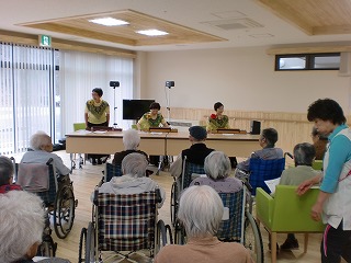 くるみの家となのりの里 003.jpg