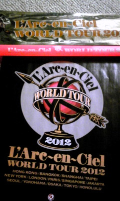 L'Arc-en-Ciel WORLD TOUR 2012＠日産スタジアム サイリウム