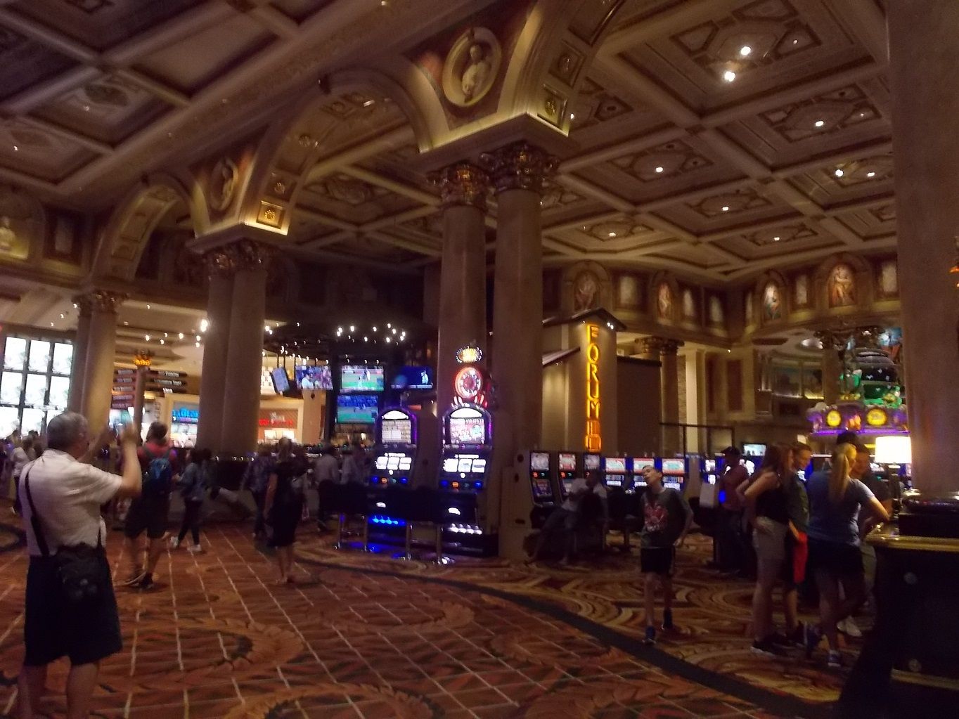 ラスベガス シーザーズ パレス カジノのレストラン 2018 8 29 ラスベガス ロサンゼルスの旅 楽天ブログ