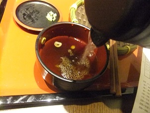 弁天庵四ツ谷店のそば湯