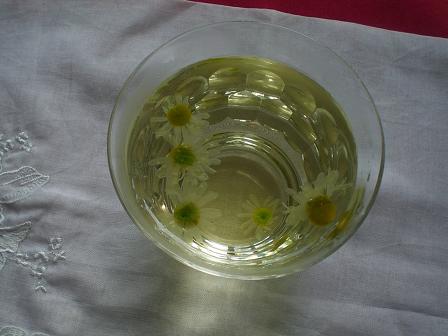 カモミールティ