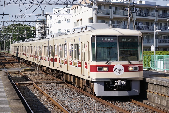 新京成 千葉ロッテ「マリーンズ号」2017 & PASMO 10周年 ミニロボットマ－ク2
