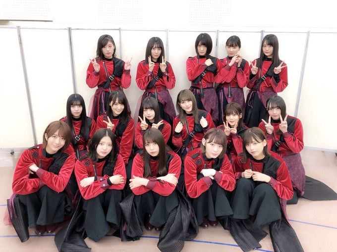 欅坂46 紅白 出演後の集合写真公開 ルゼルの情報日記 楽天ブログ