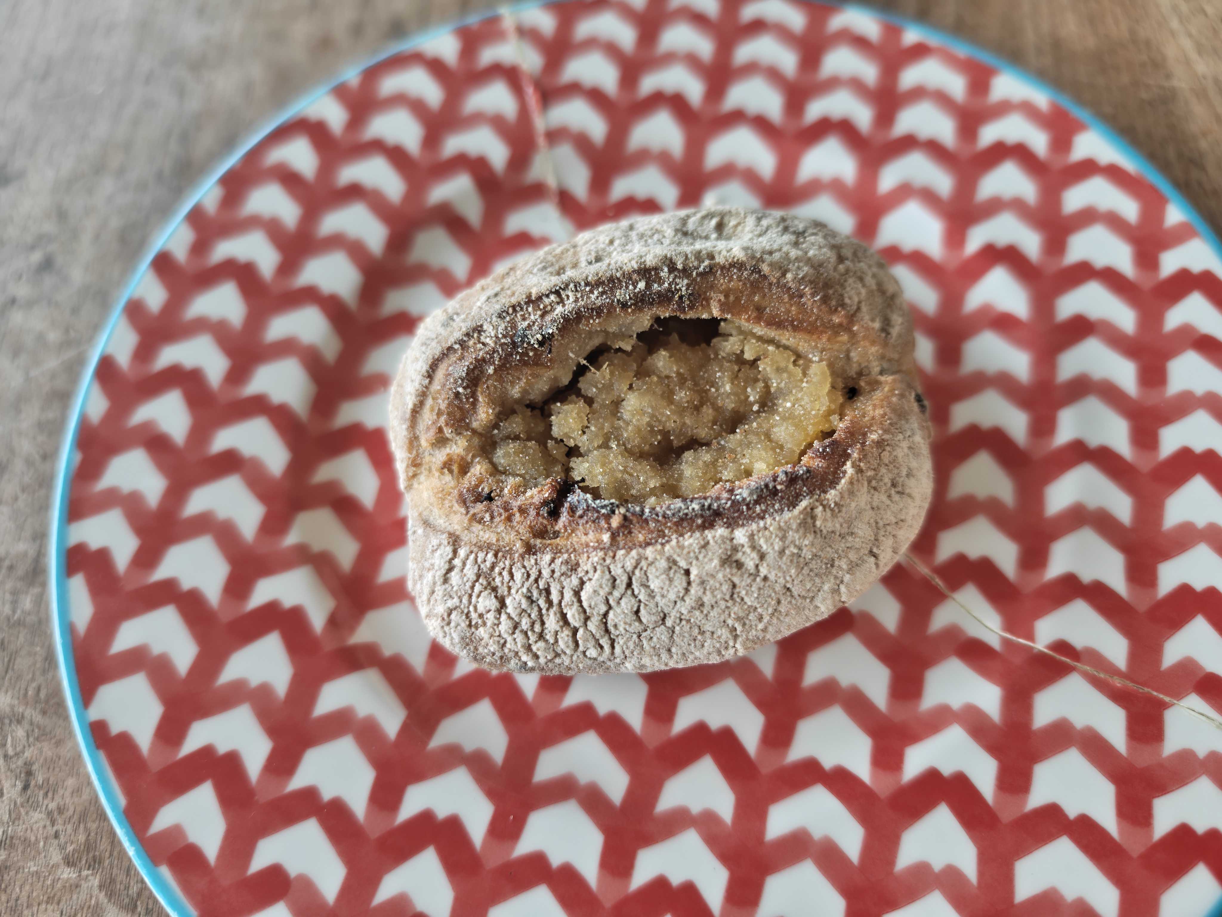 鹿児島県　つくるてベーカリー　通販　有機紅はるかの芋あんリュスティック