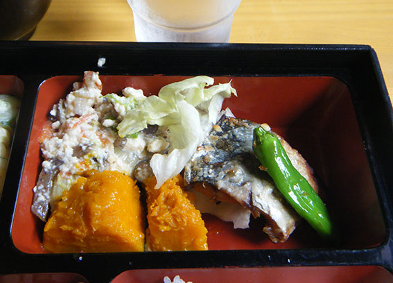 アメリカンステーションの「鯖の竜田揚げ」♪