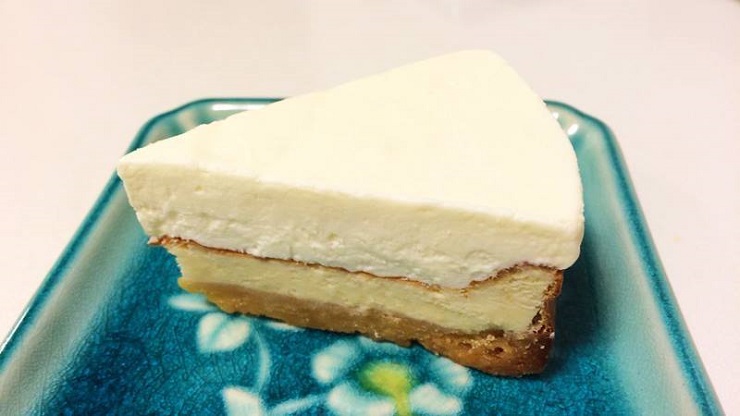 ダブルチーズケーキ(カット)２.jpg
