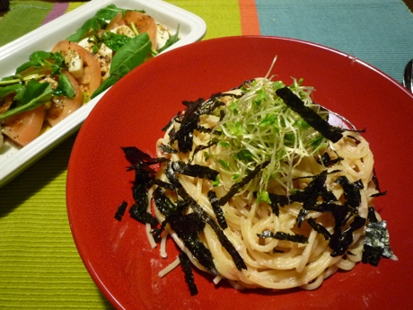 2012.03.01明太マスカルホ?ーネハ?スタ＆トマトとモッツァレラのサラタ?7.jpg