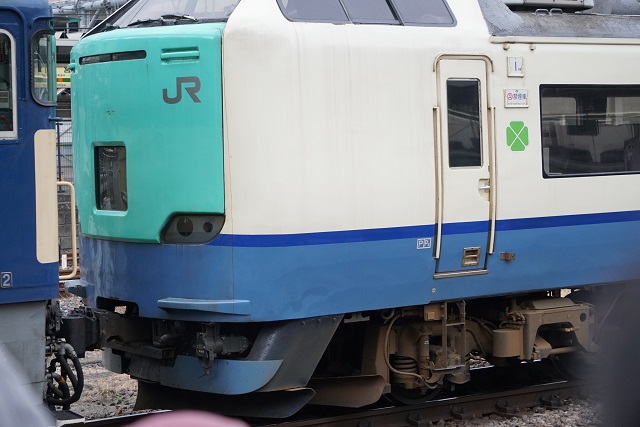 EF64 1032牽引 485系3000番代 R26編成 長野配給5