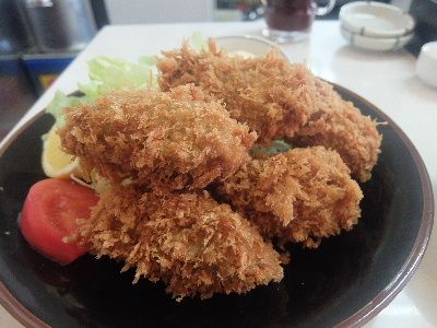 蒲田 まるやま食堂 で牡蠣フライ 居酒屋一人旅 美味しい日本酒 焼酎を探して 楽天ブログ