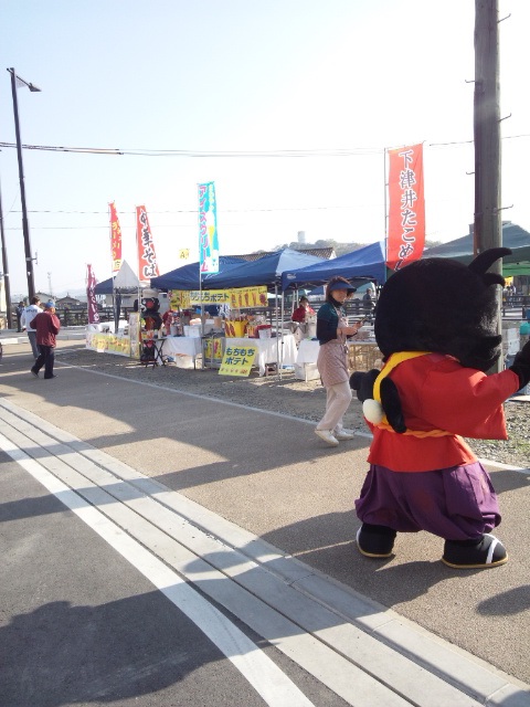 港町の朝市