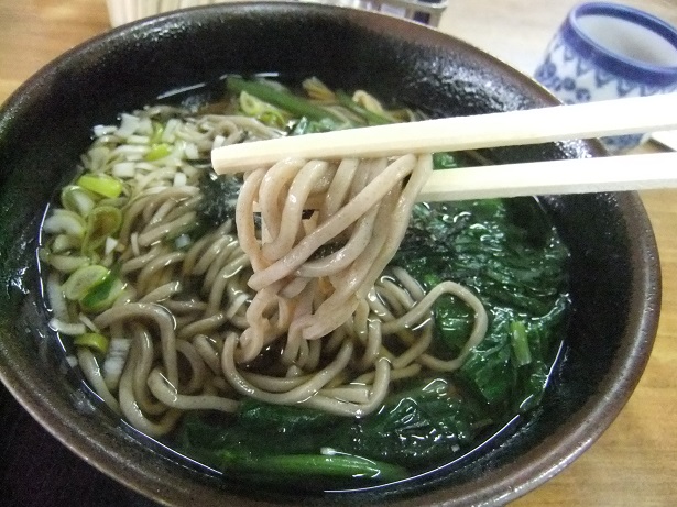 王池旅館＠十二湖の山菜そば２