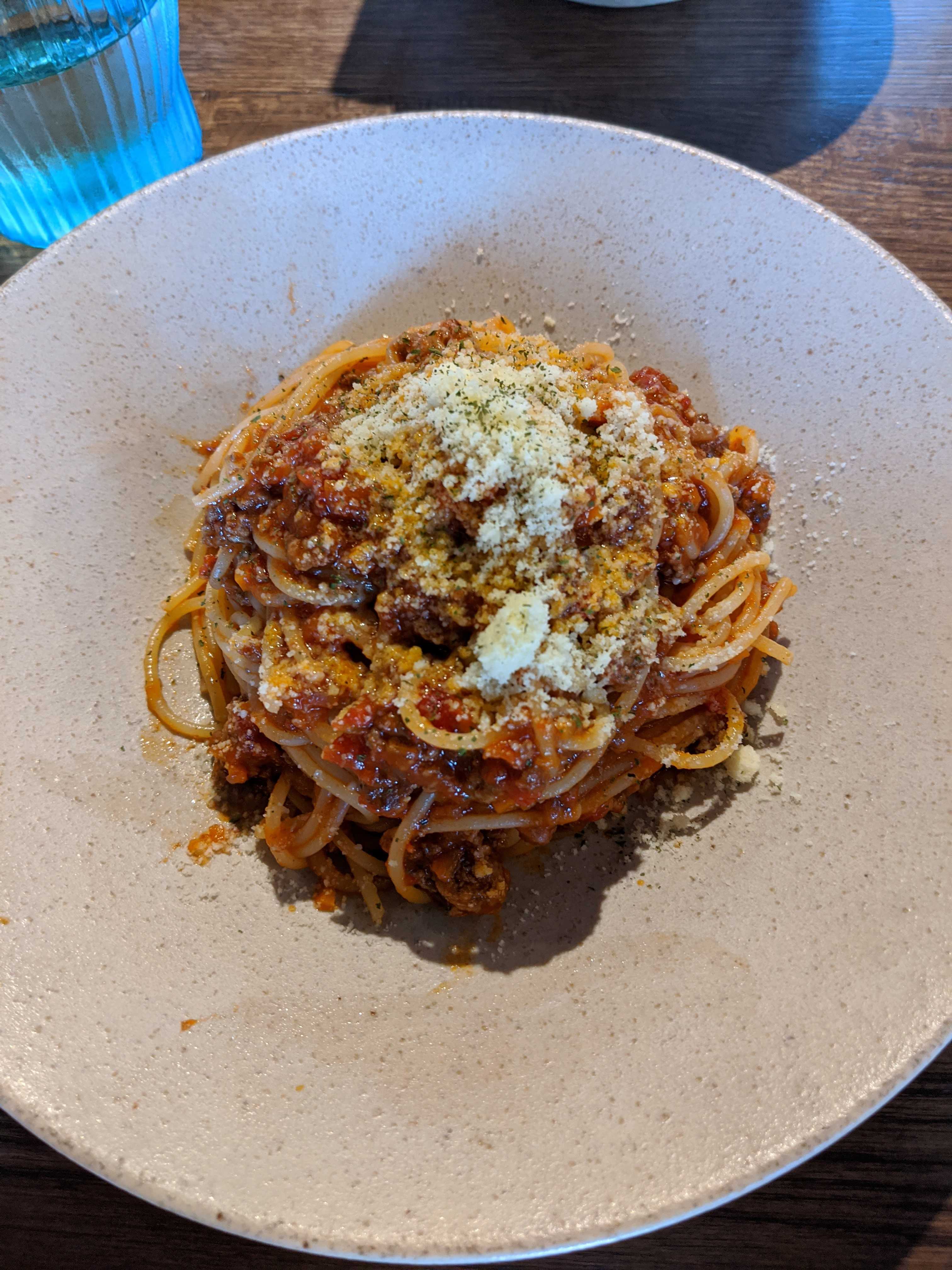 幕張ベースの幕張ブルワリー　パスタランチ　ボロネーゼスパゲッティ