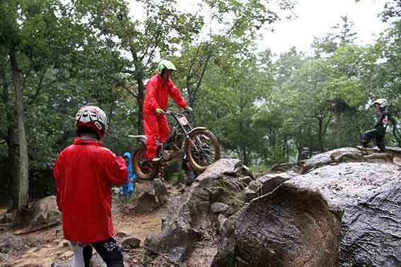 全日本トライアル選手権第５戦中国大会-02♪