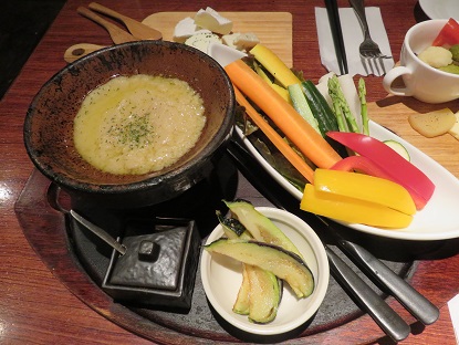カレッサチーズフォンデュ