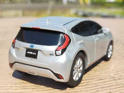 プルバックカー】トヨタ アクア トヨタ博物館限定 | 鉄道・自動車の