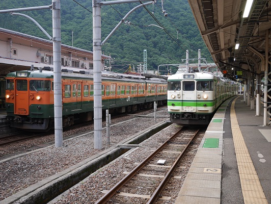 0903n-水上