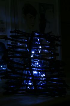 20120621ブルーボトルオブジェLED　暗.jpg