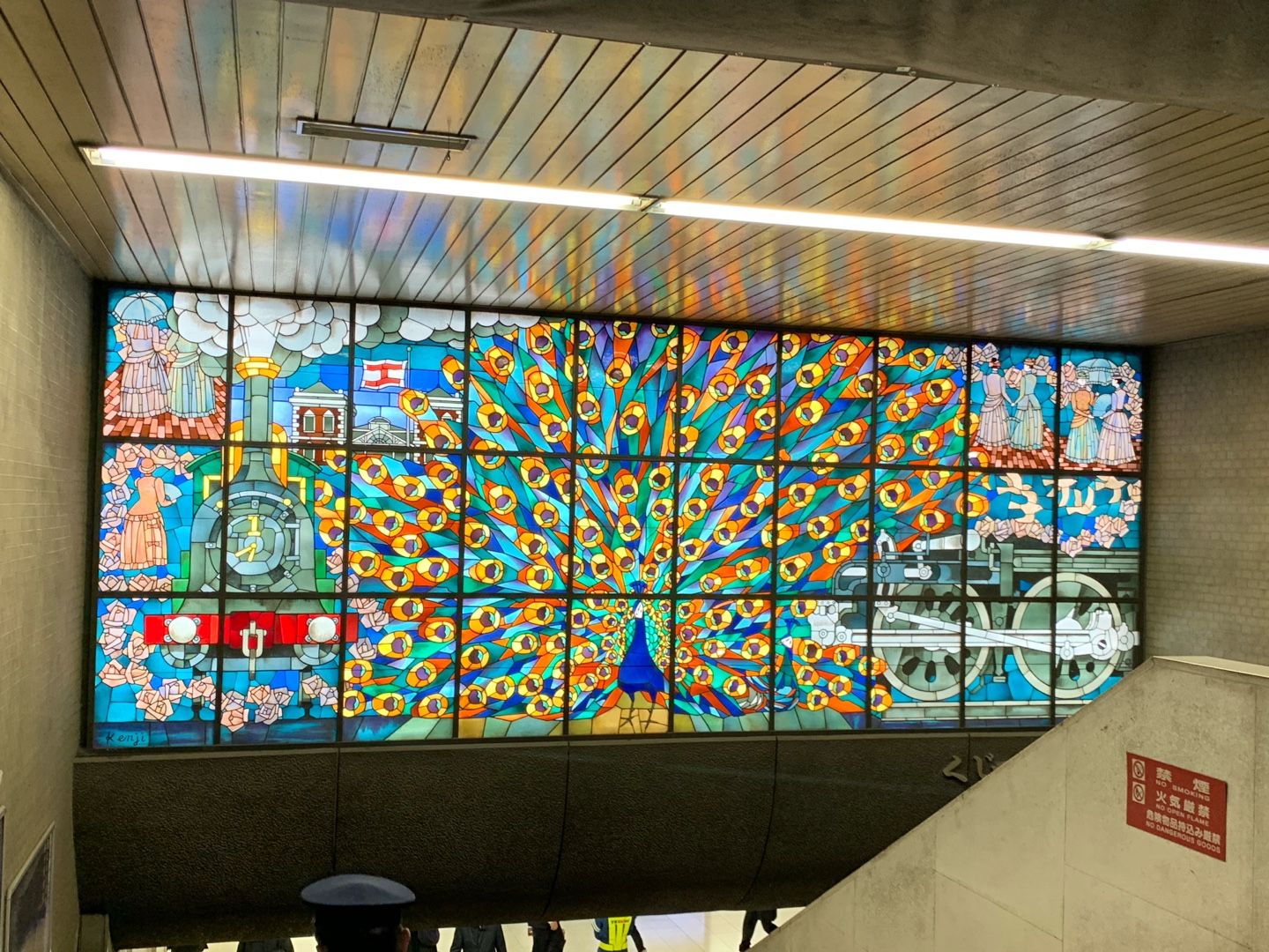 新橋駅から有楽町駅まで銀座を散策 カフェーパウリスタでお茶 Zara 銀座シックス 串やき鍛冶屋文蔵 Music Land 私の庭の花たち 楽天ブログ