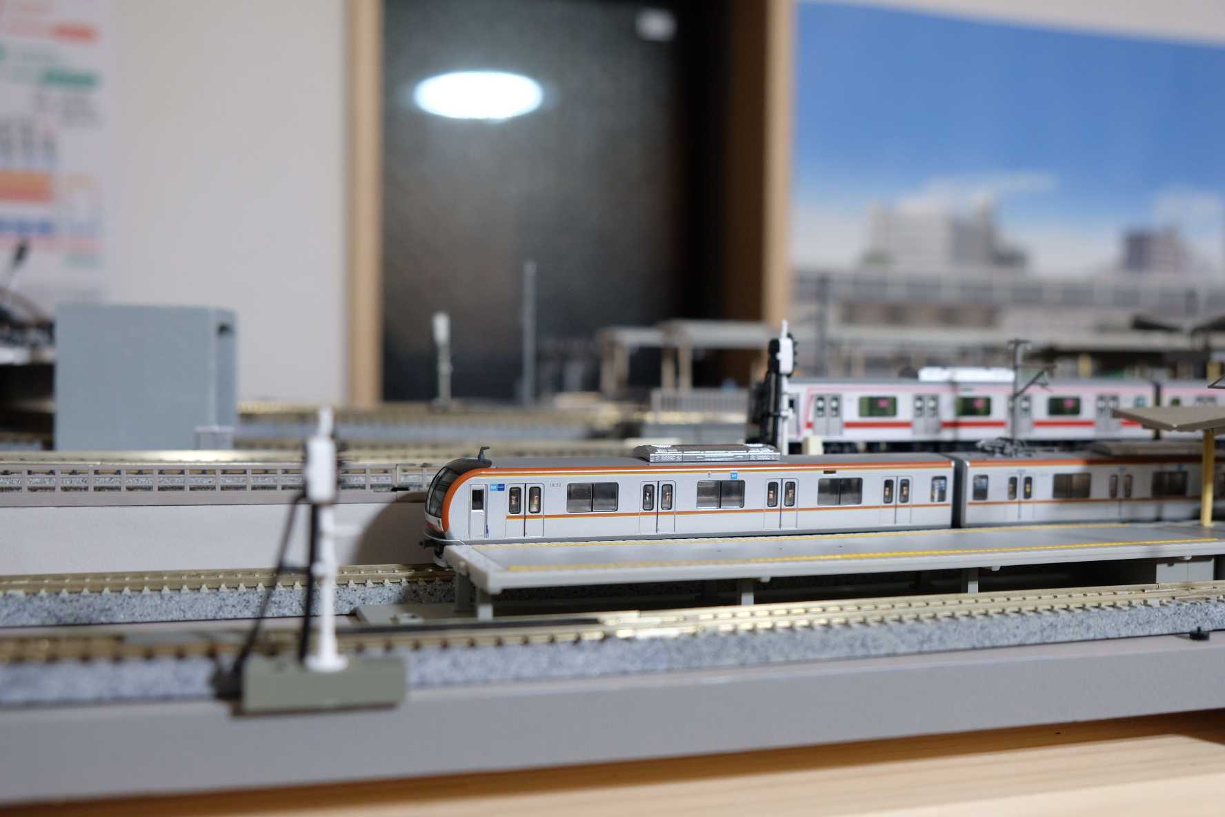 東京メトロ10000系(KATO)10035編成 | 東京総合車両検車区 - 楽天