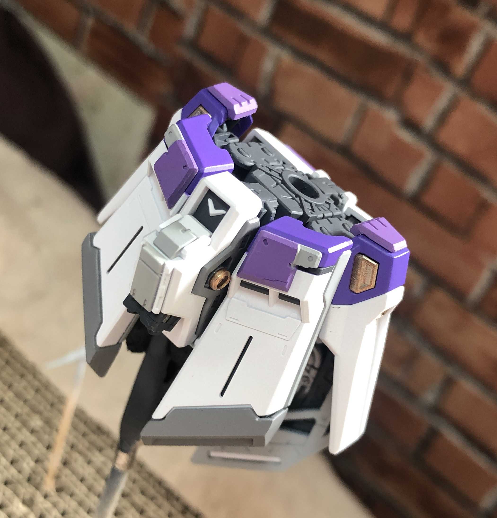 1/144 RG Hi-νガンダム 腰 アーマー 改修③ ディテールアップ