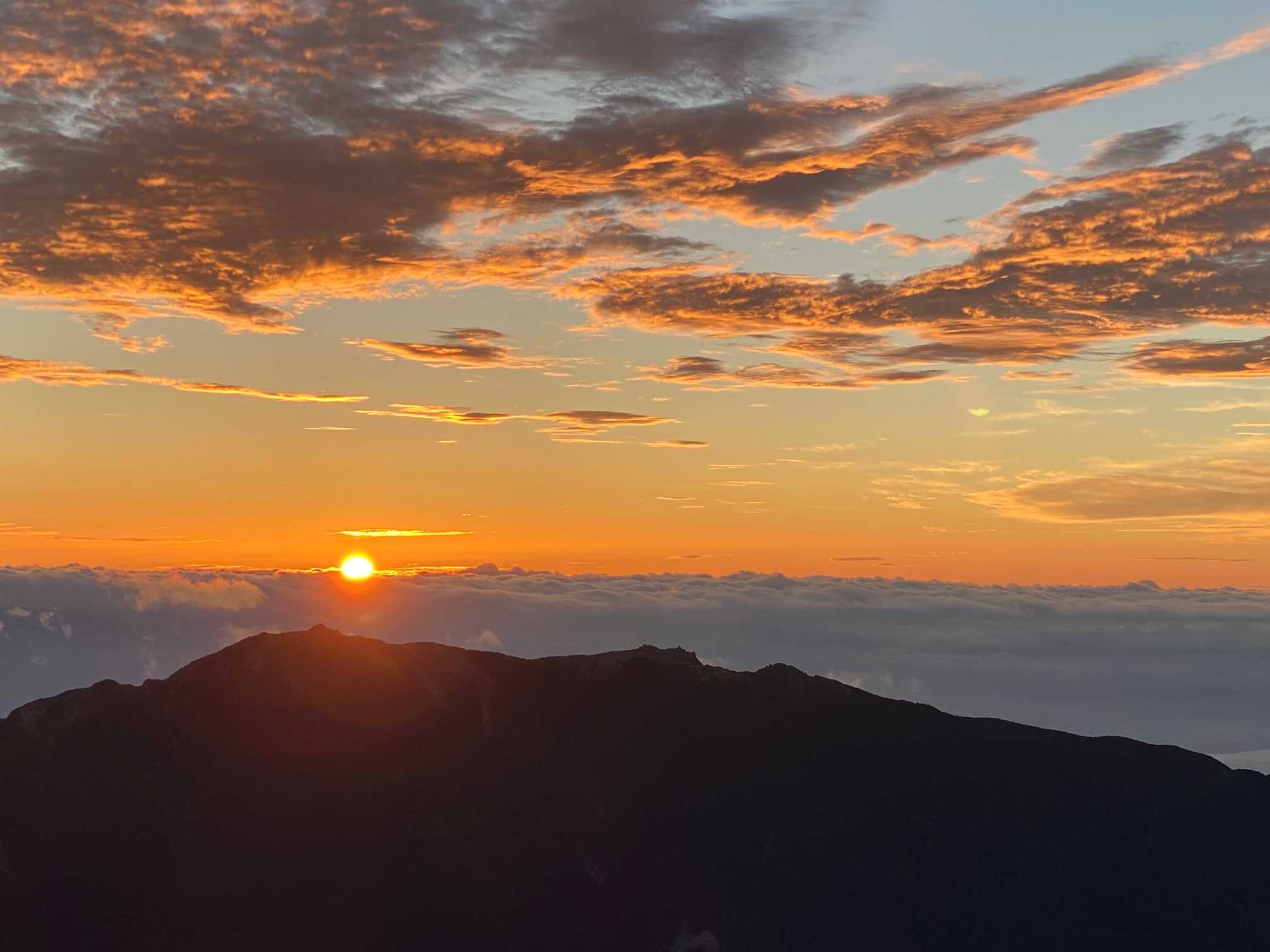 夏の北岳（3193m・日本百名山・山梨百名山・新花の百名山）（5）夜明けの歌 | 醍醐山と下部（しもべ）温泉 - 楽天ブログ