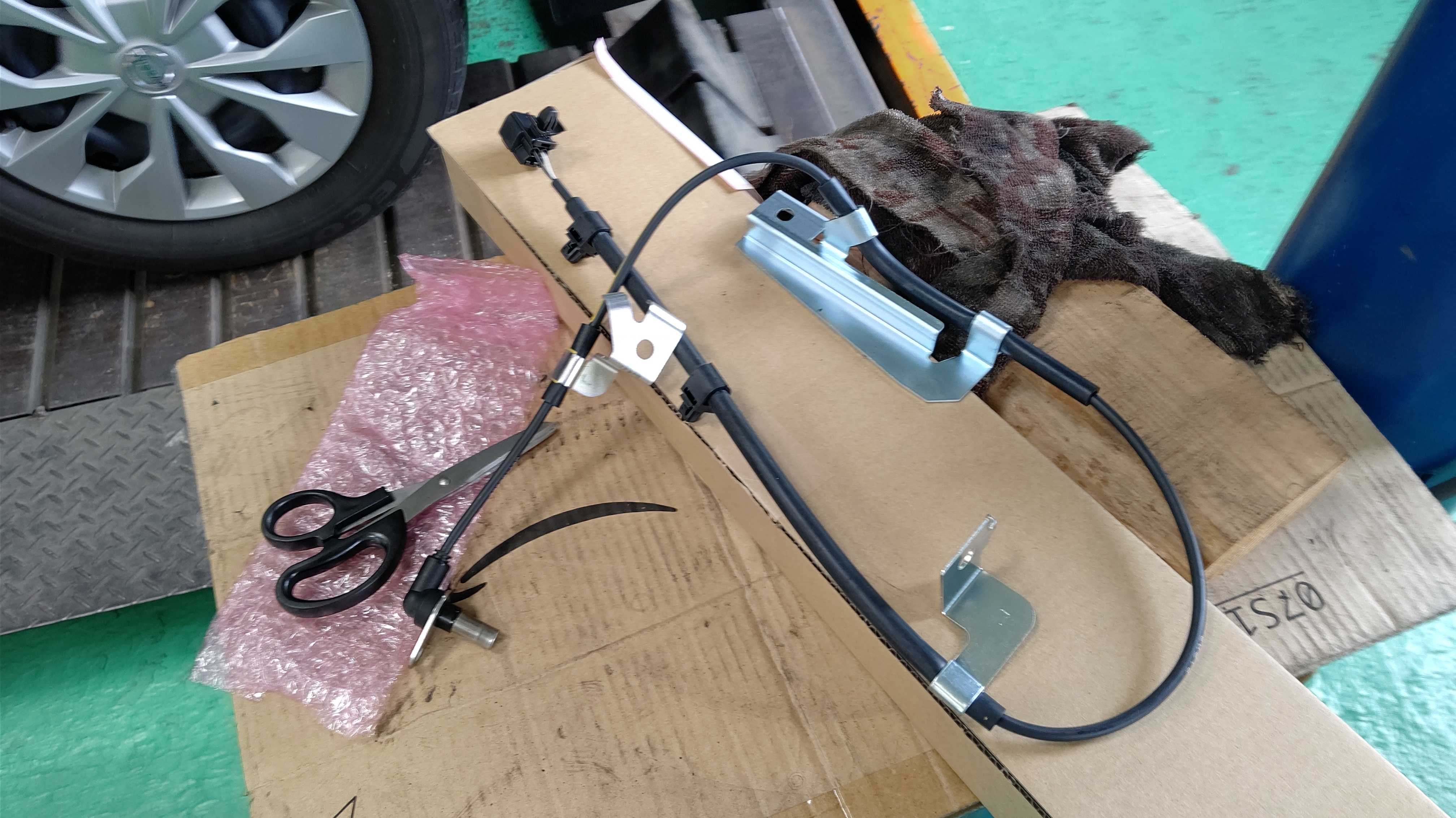 アトラス Absランプ点灯 スピードセンサー交換 大川市 大木町 柳川市 佐賀市 外車修理 有限会社岩元自動車 整備ブログ 楽天ブログ