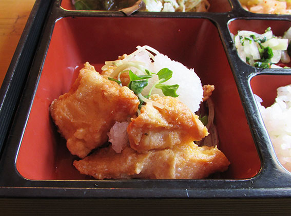 アメリカンステーションの「鶏のから揚げおろしポン酢」-2♪