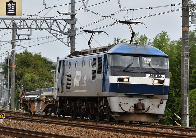 EF210-128 2016.10.04 1881レ.jpg