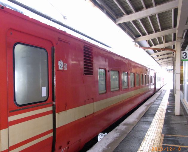 １２／８－７１１系電車.jpg
