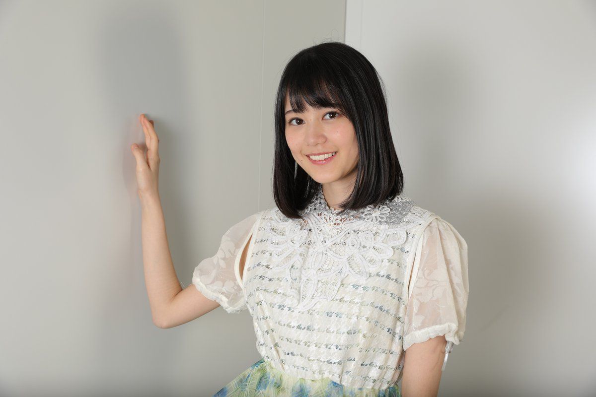 ☆乃木坂46♪生田絵梨花『乃木坂46新聞』未掲載カット公開
