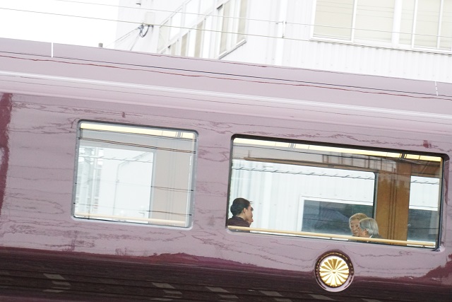 常磐線 E655系お召し列車 天皇皇后両陛下およびルクセンブルク大公国国王殿下夫妻の茨城県ご訪問5