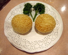 胡麻ダンゴ