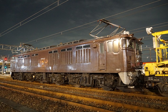 EF64 37牽引 日野ロングチキ工臨4