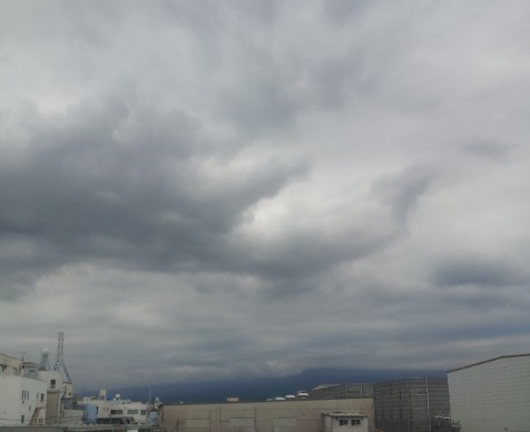 今日の空.jpg