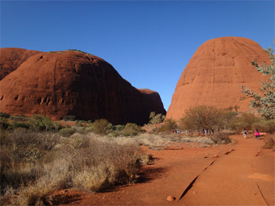 OZ757.jpg